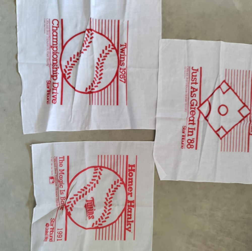 Vintage Twins Homer Hanky 1987, 1988, 1991